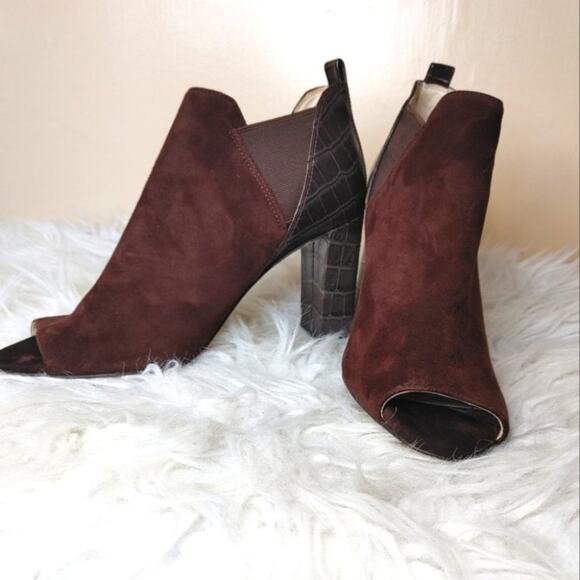 Marc Fisher Leather Size 7 Peep Toe Leather High Heel Snake Print Business Brown - Picture 1 of 10